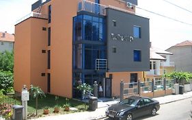 Excelsior Family Hotel